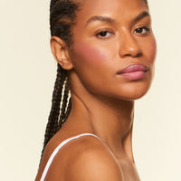 Alleven Beauty Instant Colour -monikäyttöinen hoitava meikki huulille, poskille ja luomille