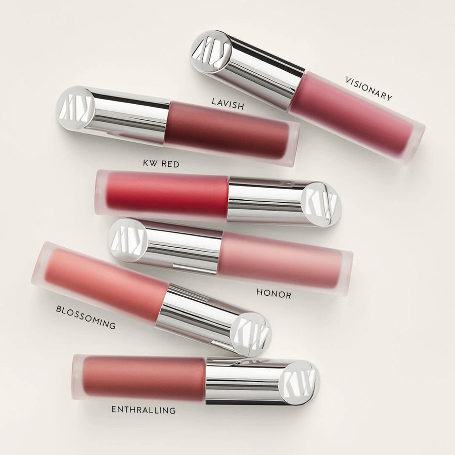 Kjaer Weis Mattahuulipuna Matte Naturally Liquid Lipstick