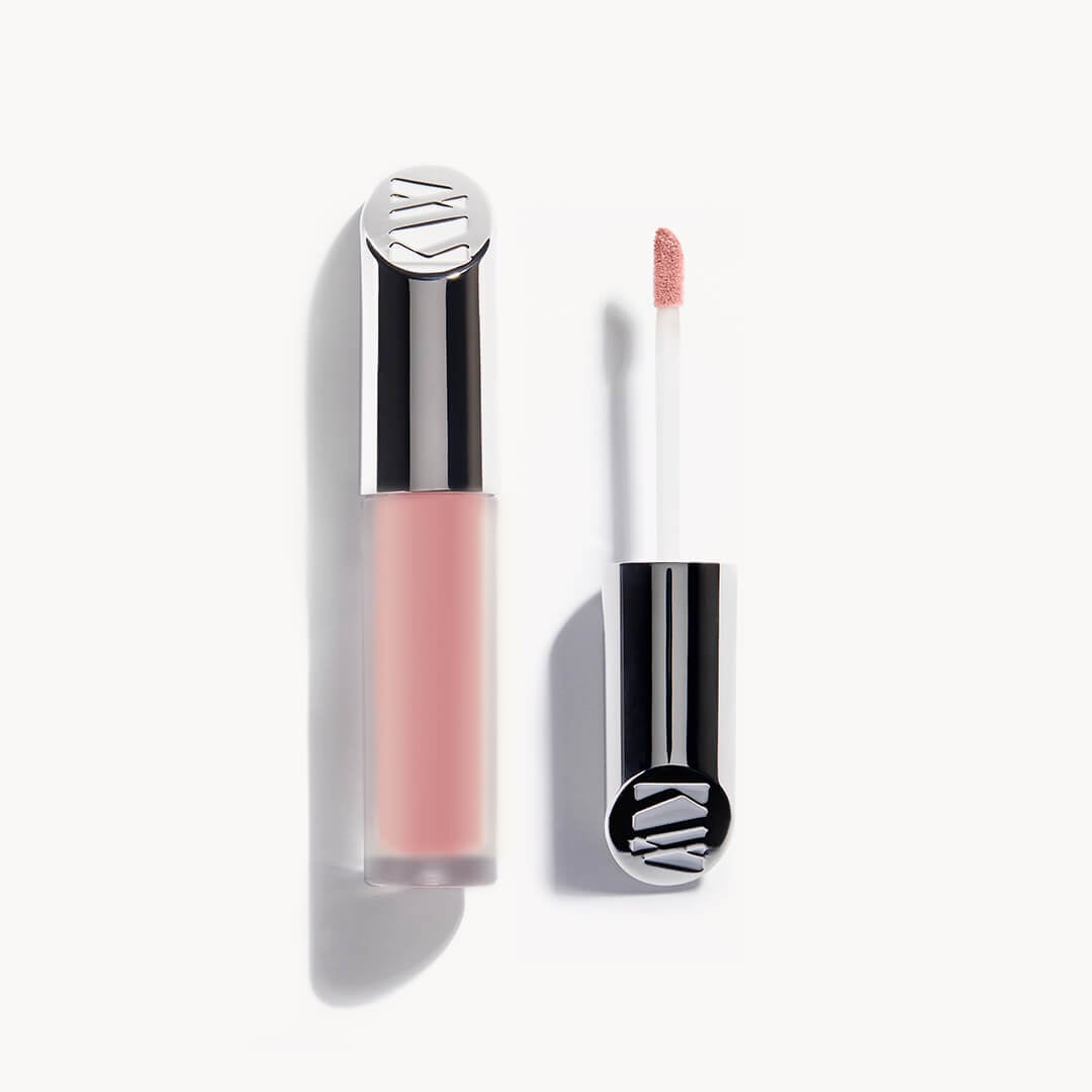 Kjaer Weis Mattahuulipuna Matte Naturally Liquid Lipstick