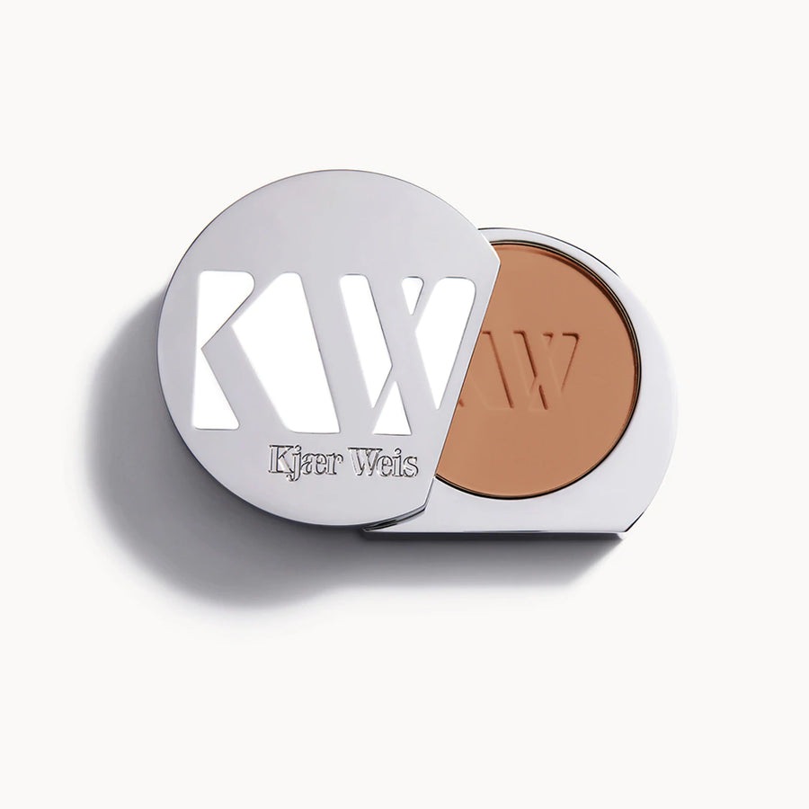 Kjaer Weis Powder Puuteri